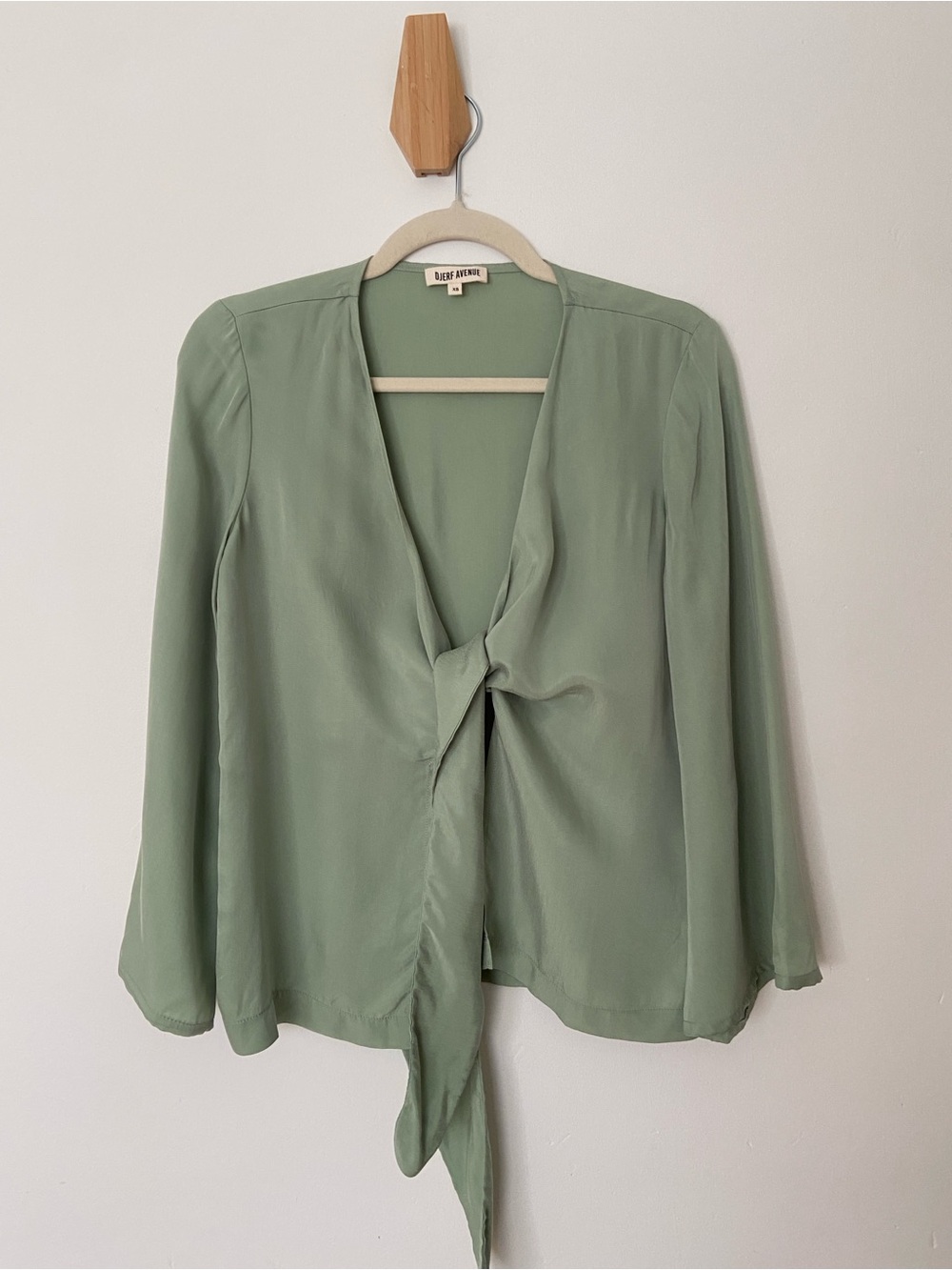 Djerf Avenue Tie Front Mid Long Sleeve Top in Pistachio Green size XS